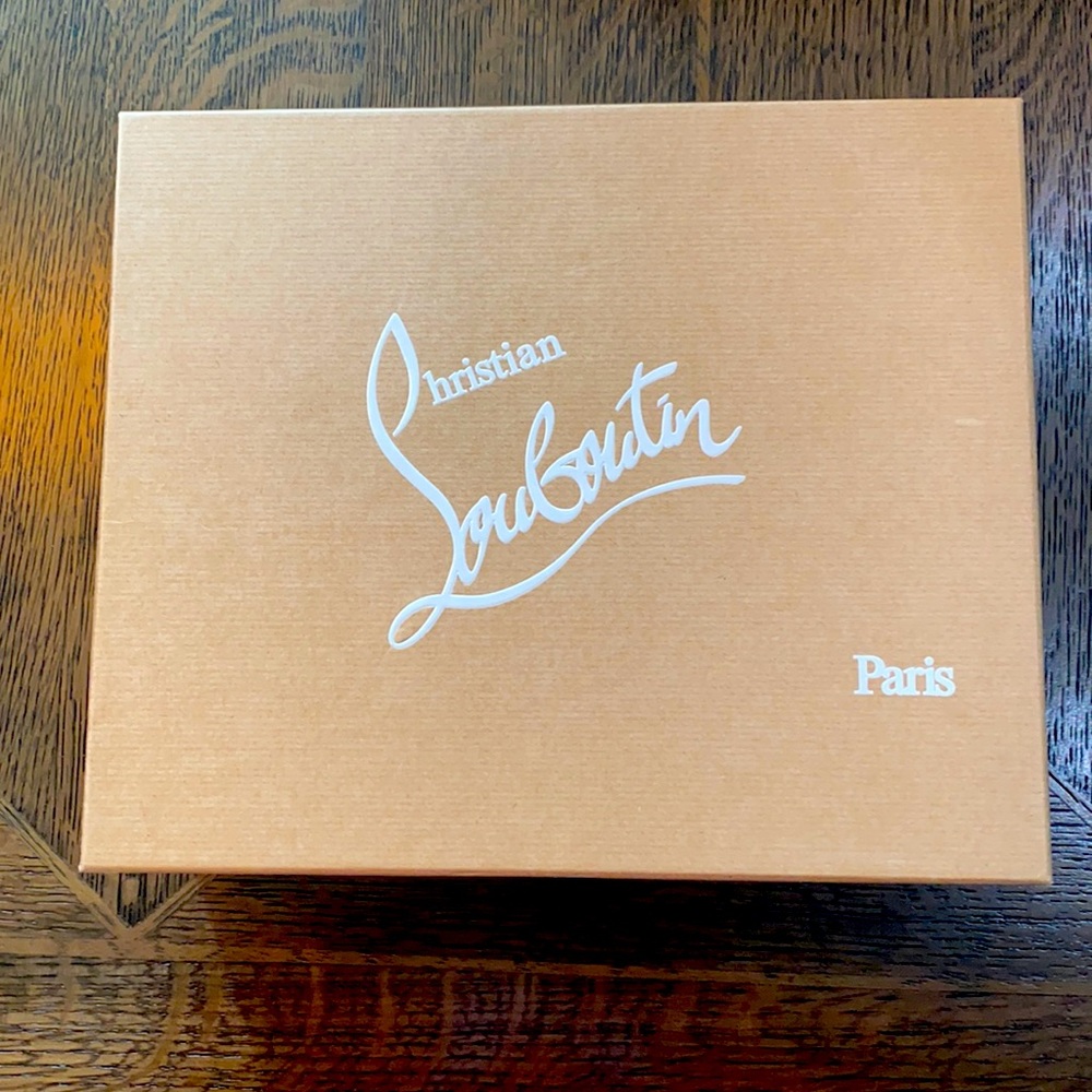 Authentic Christian Louboutin Maravilla Joli 100 ✨shoe box only✨